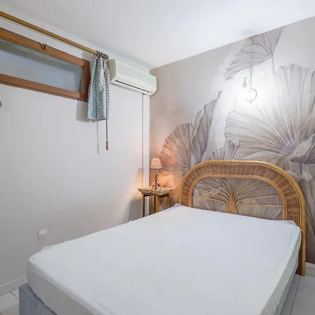 Le Petra Paoli - Appt Climatise Avec Piscine Appartement LʼÎle-Rousse