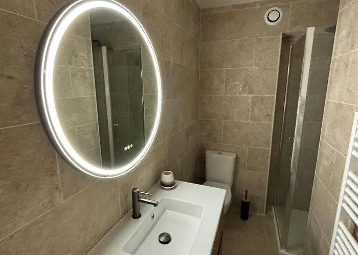 Le Petra Paoli - Appt Climatise Avec Piscine LʼÎle-Rousse